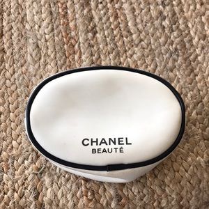 Chanel cosmetic bag